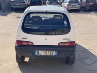Usata Fiat Seicento 39 CV (28 kW) 1999 Bianco Utilitaria