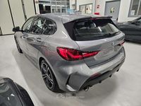 Usata BMW 118 M Sport 136 CV (100 kW) 2024 Skyscraper grey met. Utilitaria