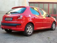 Usata Peugeot 206 60 CV (44 kW) 2012 Rosso Berlina