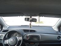 Usata Toyota Yaris Lounge 99 CV (72 kW) 2014 Nero Utilitaria