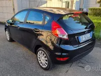 Usata Ford Fiesta Titanium 80 CV (58 kW) 2012 Nero Berlina