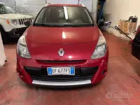 Usata Renault Clio Dynamique 75 CV (55 kW) 2010 Rosso Station wagon