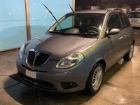 Usata Lancia Ypsilon 80 CV (58 kW) 2008 Grigio Utilitaria