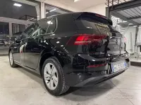 Usata VW Golf VIII Life 116 CV (85 kW) 2025 Nero Berlina
