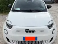 Używany Fiat 500e Red 69 kW (95 KM) 2025 Biały Hatchback