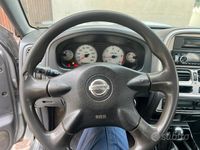Usata Nissan Navara 80 CV (58 kW) 2002 Grigio Pick-up