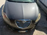 Usata Lancia Delta 120 CV (88 kW) 2012 Grigio Utilitaria