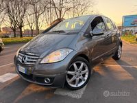 Usata Mercedes A160 Avantgarde 82 CV (60 kW) 2011 Grigio Berlina