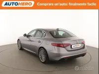 Usata Alfa Romeo Giulia 180 CV (132 kW) 2017 Grigio Berlina