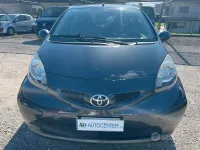 Usata Toyota Aygo Sol 68 CV (50 kW) 2007 Grigio Utilitaria