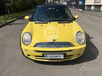Usata Mini Cooper Cabriolet 116 CV (85 kW) 2005 Giallo Cabrio