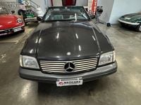 Usata Mercedes SL300 245 CV (180 kW) 1989 Grigio Cabrio