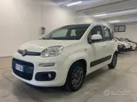 Usata Fiat Panda Lounge 85 CV (62 kW) 2016 Bianco Utilitaria