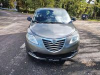 Usata Lancia Ypsilon Gold 95 CV (69 kW) 2013 Grigio Utilitaria