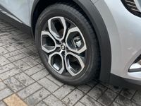 Usata Renault Captur 145 CV (106 kW) 2023 Grigio SUV