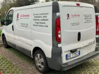 Usata Opel Vivaro 114 CV (83 kW) 2011 Bianco Monovolume