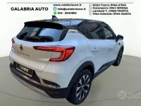 Usata Renault Captur Techno 101 CV (74 kW) 2023 Bianco SUV
