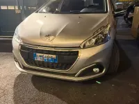 Usata Peugeot 208 75 CV (55 kW) 2016 Grigio Utilitaria