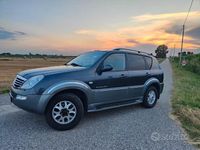 Usata SsangYong Rexton 165 CV (121 kW) 2005 Grigio SUV