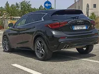 Usata Infiniti Q30 Luxe 156 CV (114 kW) 2019 Nero Berlina
