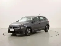 Usata VW Polo Life 95 CV (69 kW) 2022 Grigio Utilitaria