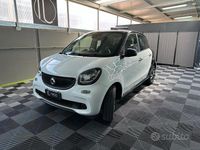 Usata Smart ForFour Passion 89 CV (65 kW) 2016 Bianco Utilitaria