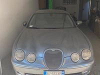 Usata Jaguar S-Type S 238 CV (175 kW) 2002 Grigio Berlina