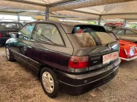 Usata Opel Astra 150 CV (110 kW) 1993 Berlina