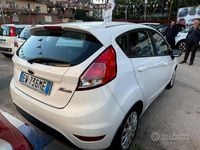 Usata Ford Fiesta Titanium 75 CV (55 kW) 2014 Bianco Berlina