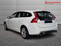 Usata Volvo V60 Momentum 136 CV (100 kW) 2013 Bianco Station wagon