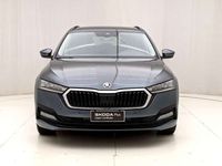 Usado Skoda Octavia G-TEC Executive 131 CV (96 kW) 2021 Gris Familiar