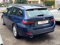 Usata BMW 320e 190 CV (139 kW) 2022 Blu Station wagon