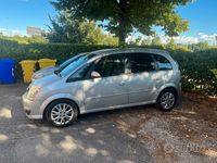 Usata Opel Meriva 90 CV (66 kW) 2009 Grigio Monovolume