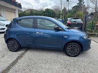 Usata Lancia Ypsilon Gold 69 CV (50 kW) 2022 Blu Utilitaria
