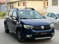 Usata Dacia Sandero Stepway 90 CV (66 kW) 2017 Blu/azzurro Berlina