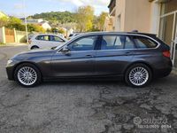 Usata BMW 318 Luxury Line 143 CV (105 kW) 2013 Grigio Station wagon