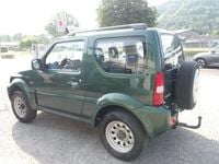 Usata Suzuki Jimny 86 CV (63 kW) 2010 Verde SUV