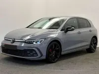 Usata VW Golf VIII GTE 150 CV (110 kW) 2023 Grigio pietra di luna Berlina