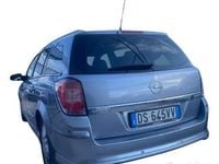 Usata Opel Astra Cosmo 150 CV (110 kW) 2008 Grigio Station wagon