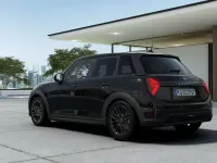 Nuova Mini Cooper Classic 114 kW (156 CV) 2026 Nero Utilitaria