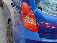 Usata Hyundai i20 Comfort 77 CV (56 kW) 2009 Blu/azzurro Utilitaria