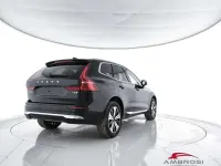 Nuova Volvo XC60 Core 349 CV (256 kW) 2025 Nero SUV
