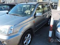 Usata Nissan X-Trail 114 CV (83 kW) 2002 Grigio SUV