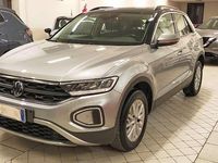 Usata VW T-Roc Style 150 CV (110 kW) 2023 Grigio tetto nero SUV