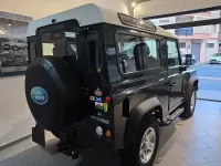 Usata Land Rover Defender 122 CV (89 kW) 2012 Verde SUV