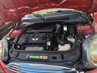 Usata Mini Cooper 116 CV (85 kW) 2006 Rosso Utilitaria