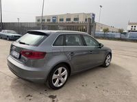 Usata Audi A3 Attraction 104 CV (76 kW) 2013 Grigio Berlina