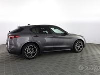 Usata Alfa Romeo Stelvio Veloce 210 CV (154 kW) 2023 Grigio vesuvio SUV