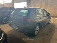 Usata VW Golf VIII Style 150 CV (110 kW) 2025 Grigio Berlina