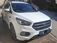 Usata Ford Kuga 180 CV (132 kW) 2017 Bianco SUV